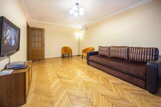 Апартаменты DayFlat Apartments Klovska Area Киев Апартаменты с 1 спальней на Кловском спуске, 18-7
