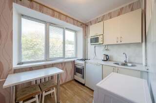 Апартаменты DayFlat Apartments Klovska Area Киев Апартаменты «На улице Мечникова 8»-6