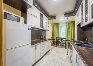 Апартаменты DayFlat Apartments Klovska Area Киев Апартаменты с 1 спальней на Кловском спуске, 18-3