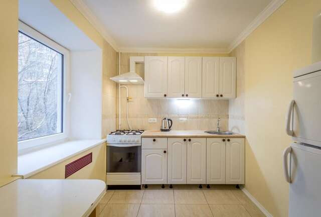Апартаменты DayFlat Apartments Klovska Area Киев-12